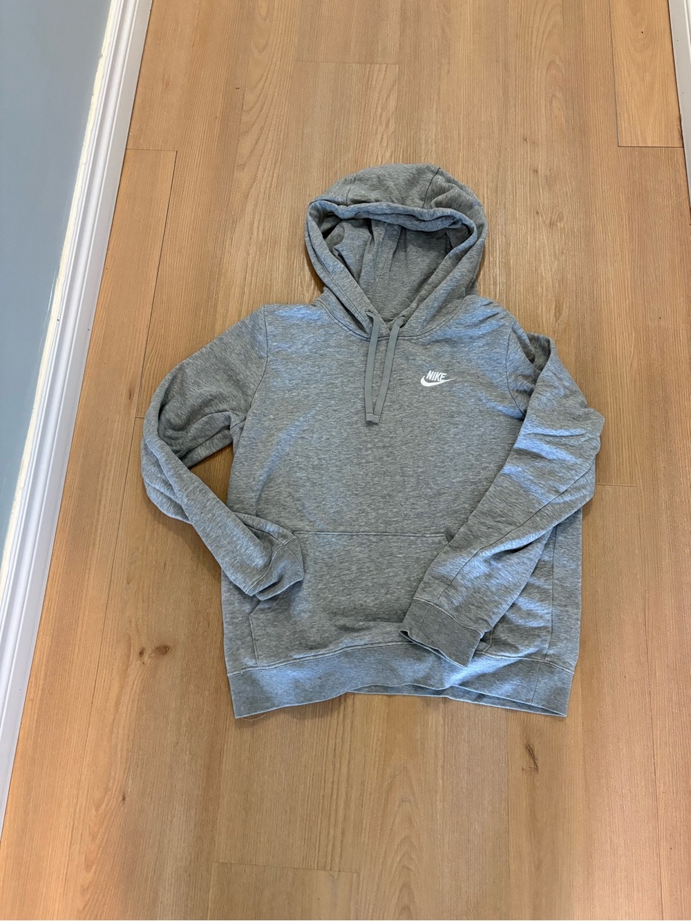 Nike Gray Hooded Pullover Sweatshirt